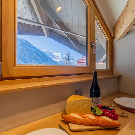 Ancolies A325 - Happy * Chamonix Mont Blanc