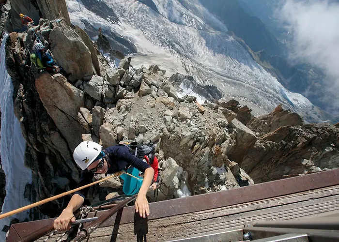 Grand Roc - Ancolies - Happy Chamonix